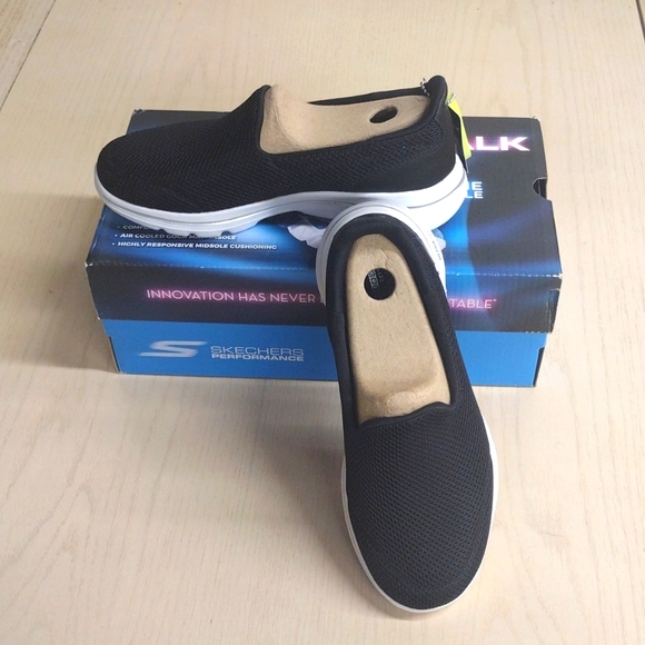 SKECHERS Women's GO WALK 5!!! - Picture 1 of 5